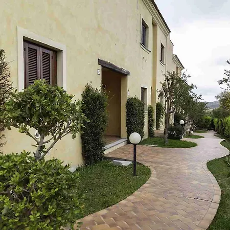 בית נופש Aria Di - Borgo Turchese מורתה מריה